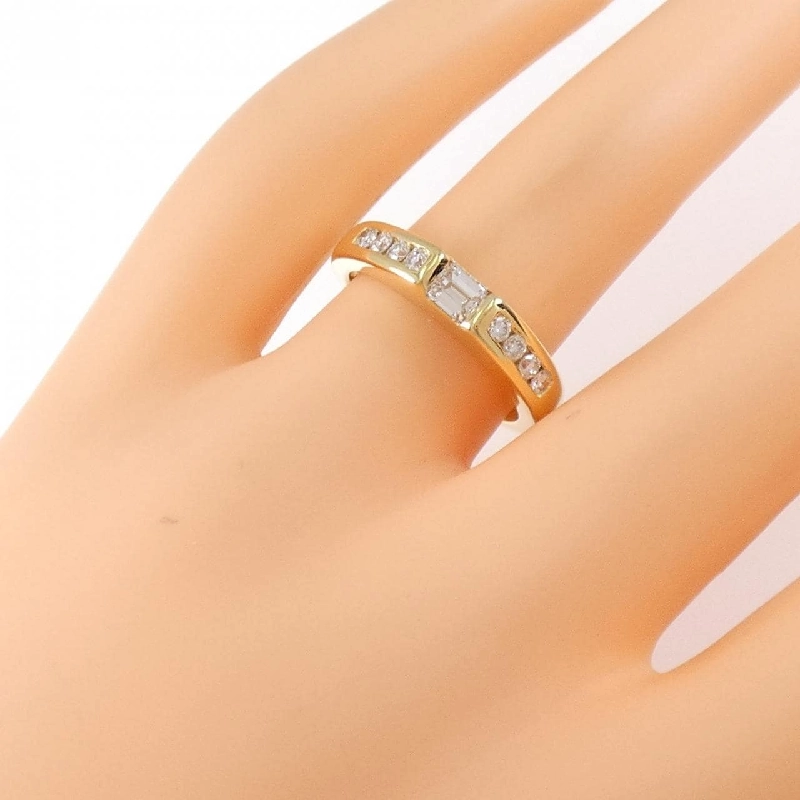 Nhẫn kim cương 750YG 0.49CT 673259