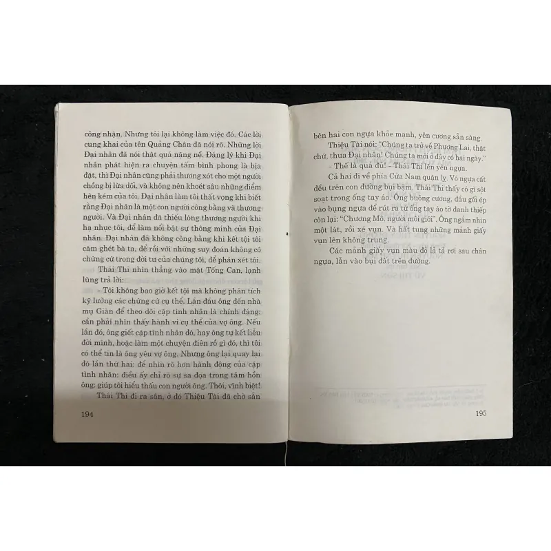 Tấm bình phong sơn mài- Robert Van Gulik 1021955