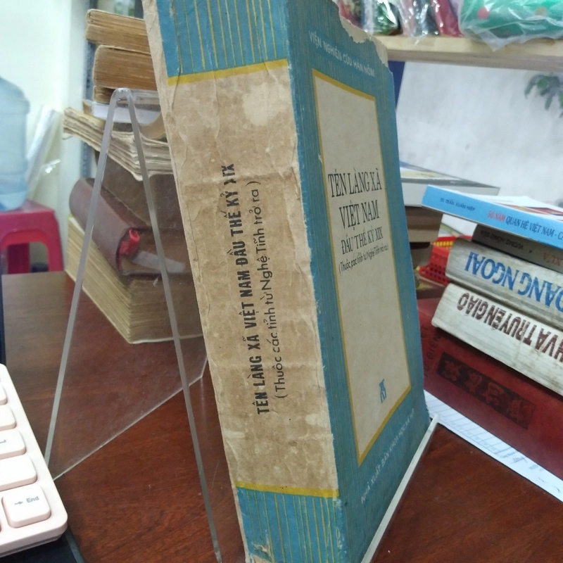 TÊN LÀNG XÃ VIỆT NAM ĐẦU THẾ KỶ XIX - Dương Thị The - Phạm Thị Thoa dịch và biên soạn 414245