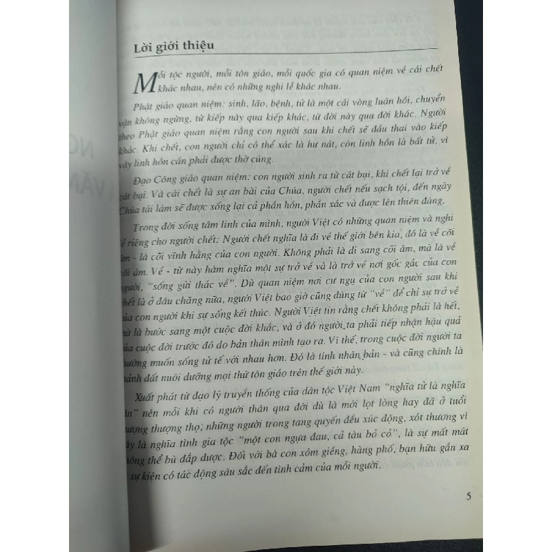 Nghi thức tang lễ và văn khấn truyền thống mới 80% ố vàng 2007 HCM1406 Trương Thìn SÁCH TÂM LINH - TÔN GIÁO - THIỀN 915676