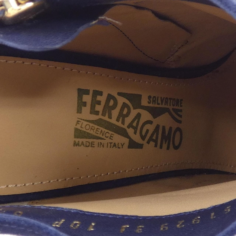 Giày boot SALVATORE FERRAGAMO DG51929 3J 10P - Hàng hiệu Authentic 827789