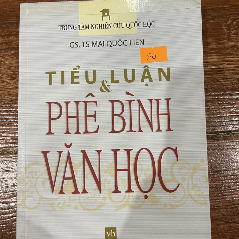 Tiểu luận và phê bình văn học- GS TS Mai Quốc Liên (8) 577012