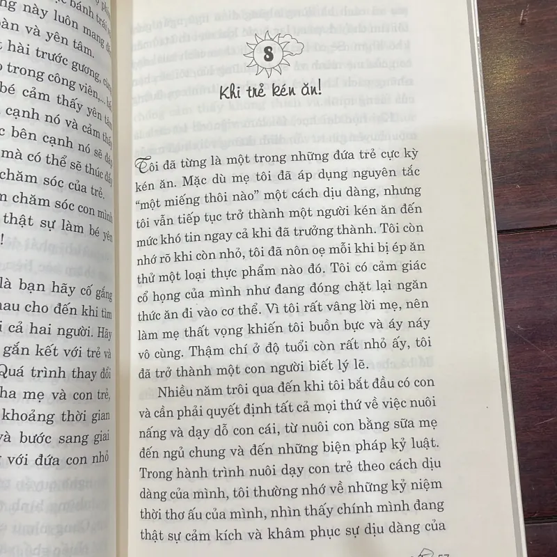 2000 nụ hôn mỗi ngày - sự dịu dàng của cha mẹ dành cho con - làm cha mẹ nổi tiếng hay 1040511