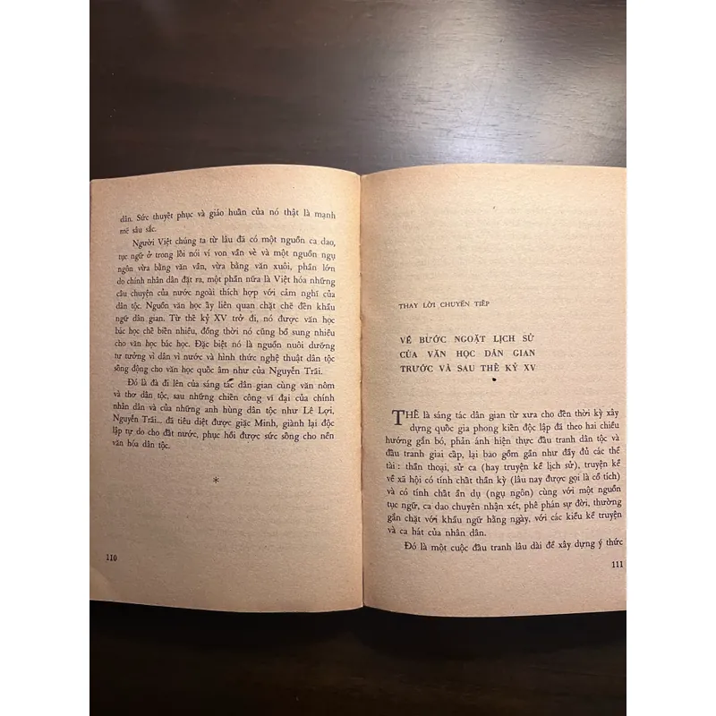 📖 Tìm hiểu tiến trình văn học dân gian Việt Nam 590796