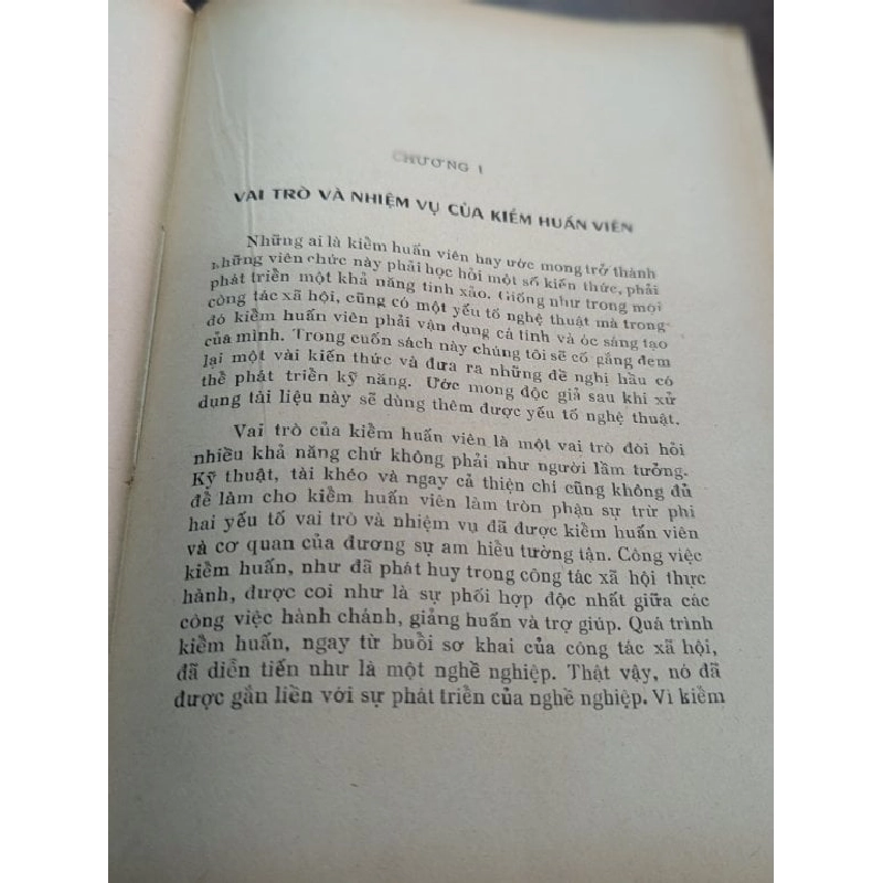 Vấn Đề Kiểm Huấn Trong Dịch Vụ Xã Hội - Dorothy E. Pettes 522092