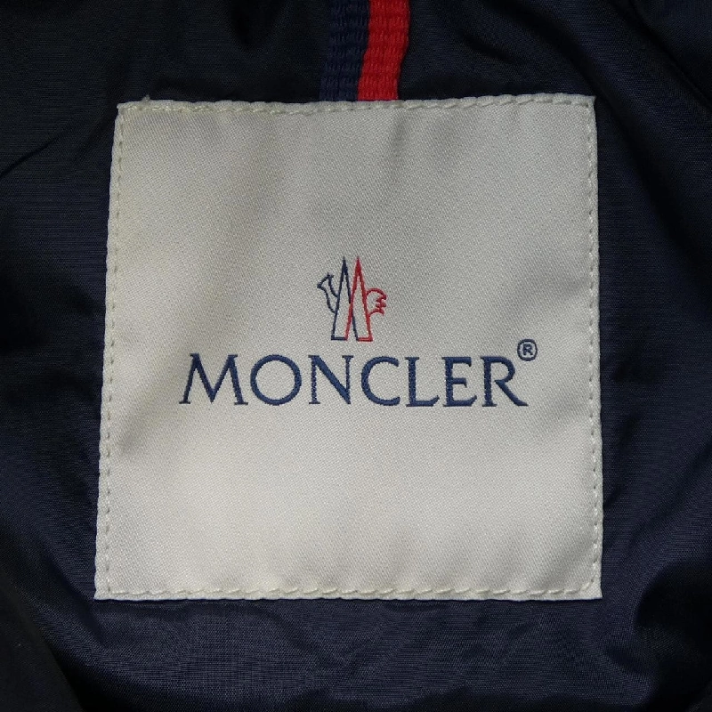 Áo khoác lông vũ MONCLER 642168