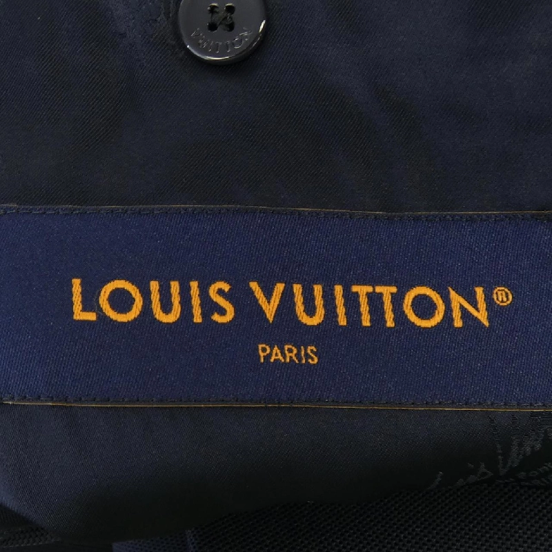 Áo khoác LOUIS VUITTON HRFJ3EHLB - Hàng hiệu Authentic 896164