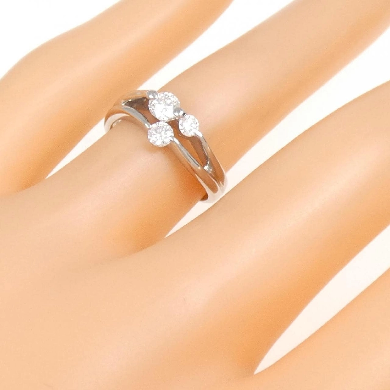 Nhẫn kim cương PT 0.352CT 671854