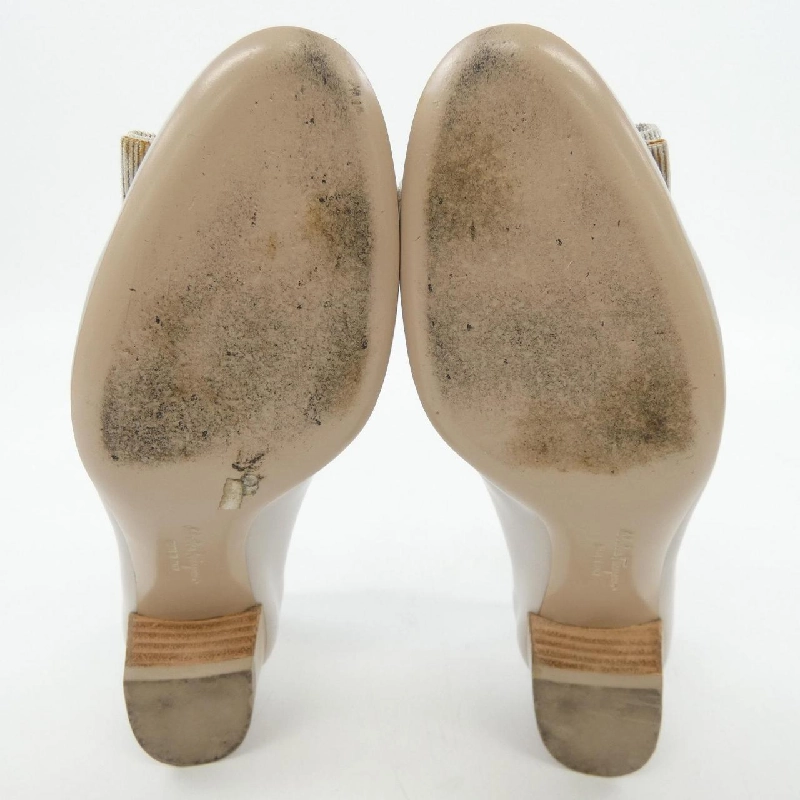 Giày cao gót SALVATORE FERRAGAMO - Hàng hiệu Authentic 829581