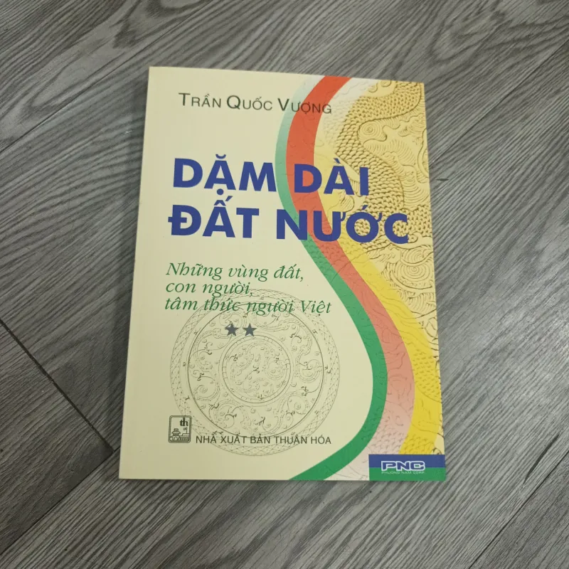 Dặm Dài Đất Nước - Trần Quốc Vượng  1020063