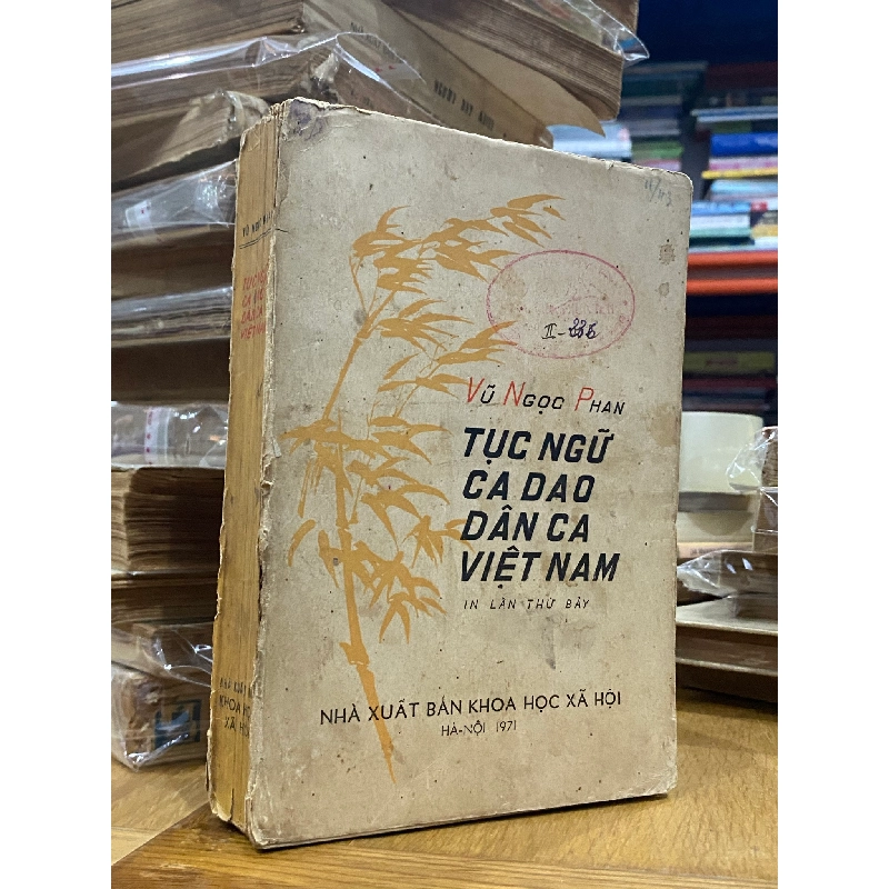 Tục ngữ ca dao dân ca Việt Nam - Vũ Ngọc Phan 128498