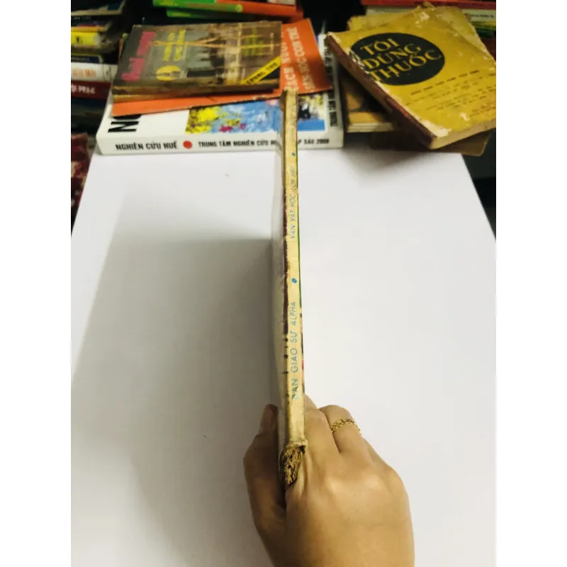 VẠN VẬT HỌC BAN GIÁO SƯ ALPHA - lớp 6 752713