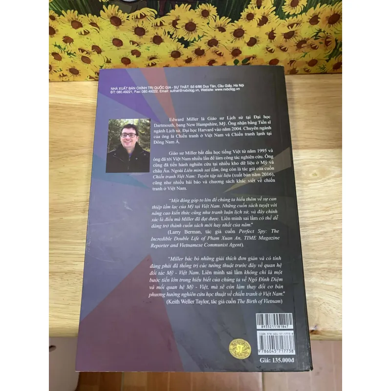 Liên Minh Sai Lầm... - Edward Miller 705041