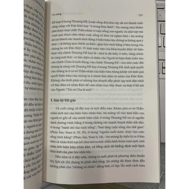 ÁNH SÁNG TRONG BÓNG TỐI: TRẢI NGHIỆM ĐẠO ĐỨC HỌC KITO GIÁO VÀ TRIẾT HỌC XÃ HỘI - S.L.FRANK 602701