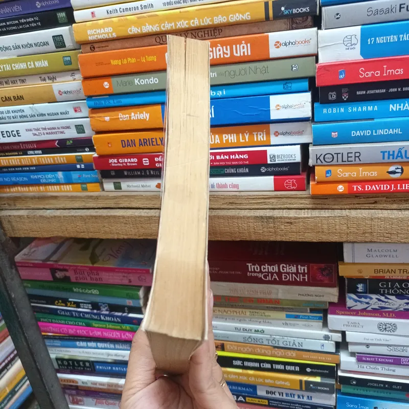 Lá Bài Của Nhà Buôn Tài Chính- Michael Lewis 680107