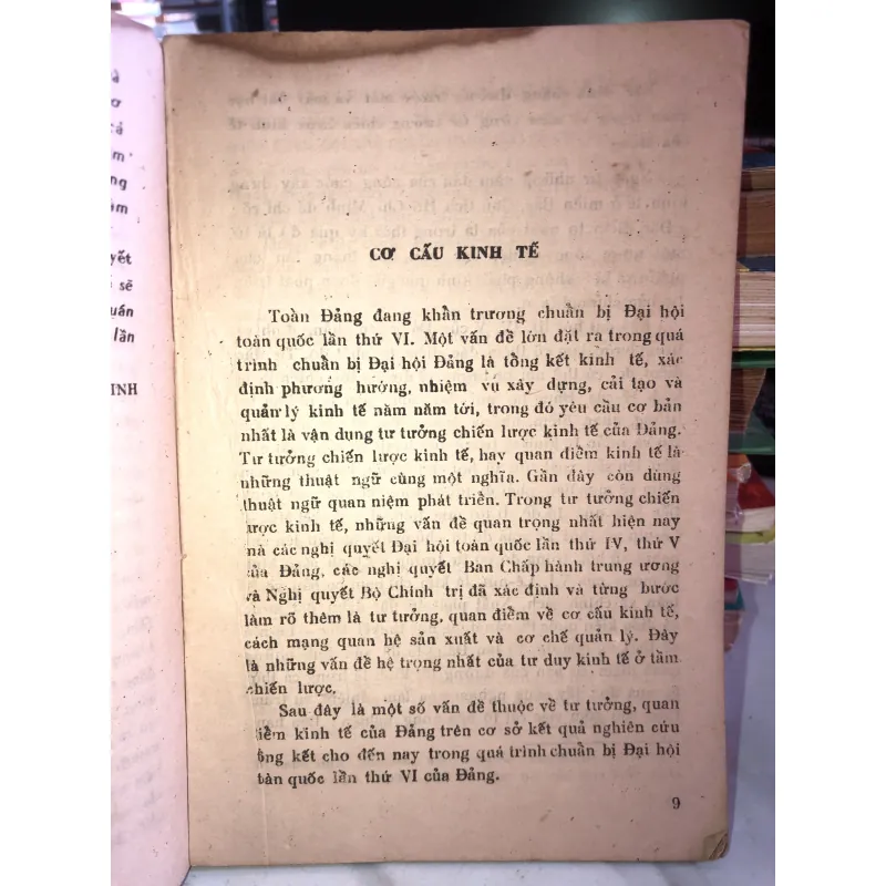 Tìm hiểu nghị quyết đại hội VI - Một số vấn đề thuộc quan điểm kinh tế  1001718