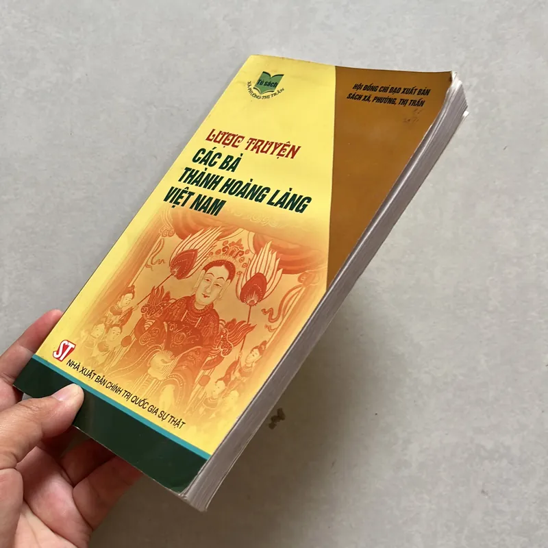 Lược truyện các bà thành hoàng Việt Nam 624341