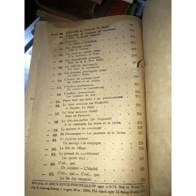 Bản dịch và dẫn giải của Cours de langue et de civilisation francaises - G.Mauger 1027390