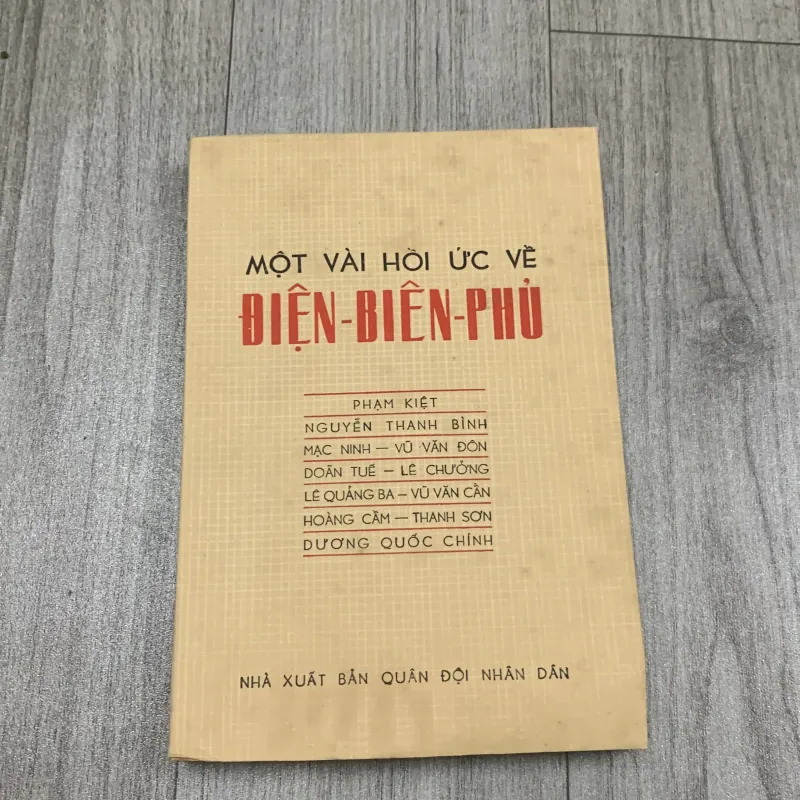 Một vài hồi ức về điện biên phủ, tập 2 1964. 10a2 1025700