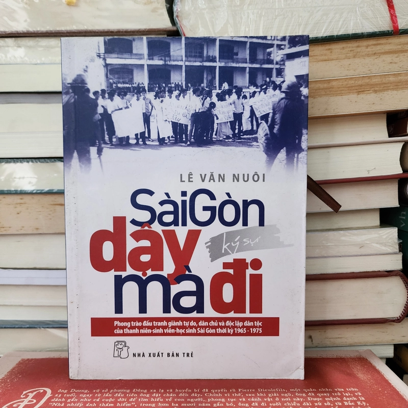 Sài Gòn dậy mà đi 416438