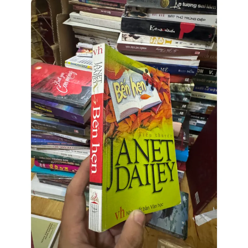 Văn học NN - Bến Hẹn - Janet Dailey 1025958