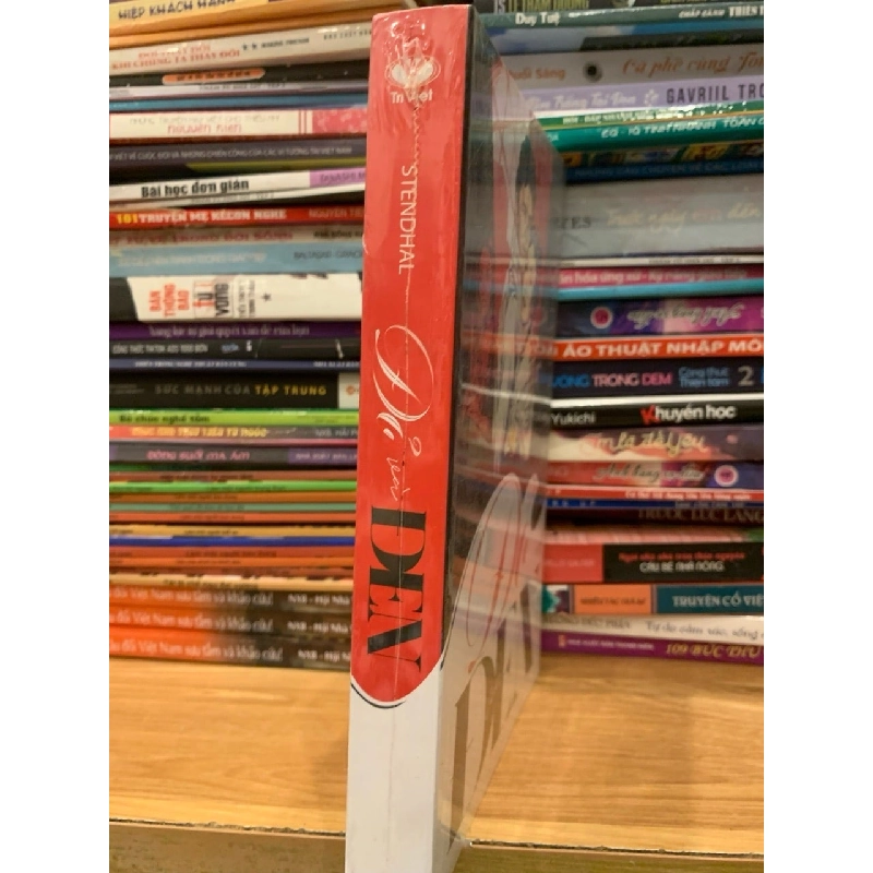 Đỏ và Đen -Stendhal 786072