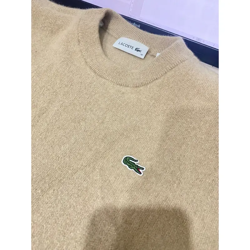 MỚI 99%***[[GIÁ 2.800K]]**ÁO LEN LACOSTE* SIZE 38* MÀU BE / NÂU SÁNG *TẶNG QUÀ 0Đ FREESHIP 591618