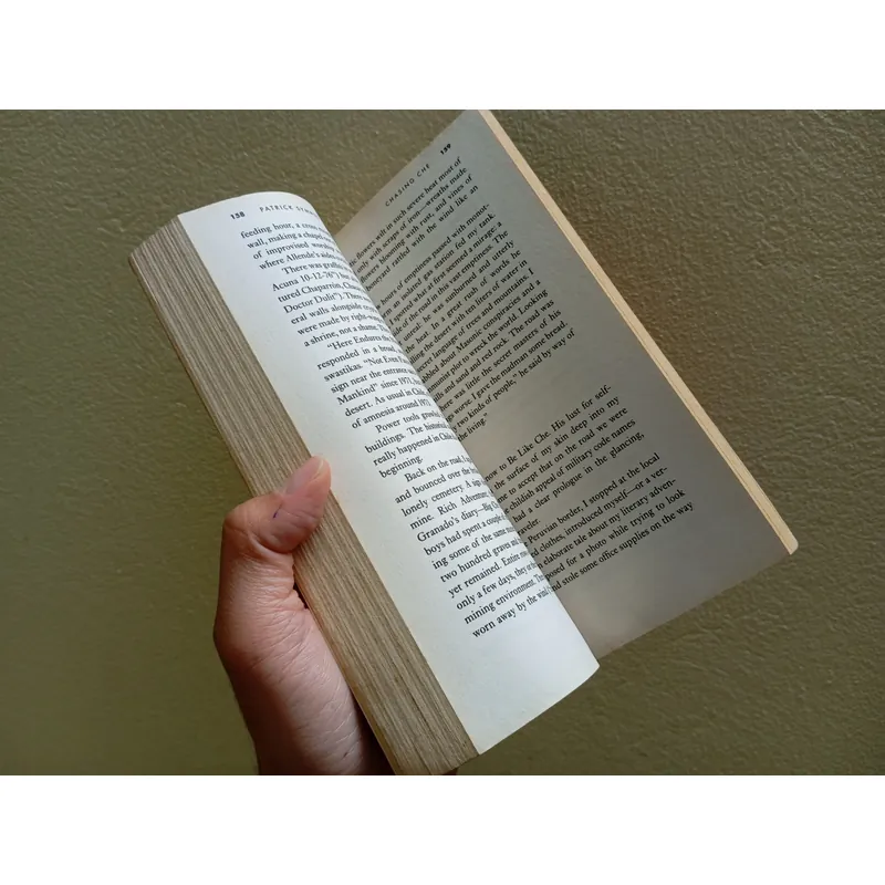 Chasing Chea, sách ngoại văn tiếng Anh english book  719417