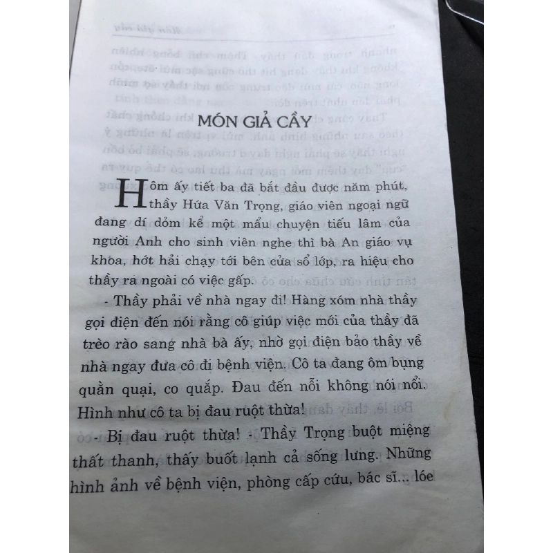 Thiếu học phí làm người 2005 mới 65% ố bẩn nhẹ cong ẩm Nguyễn Thị Anh Thư HPB0906 SÁCH VĂN HỌC 915333