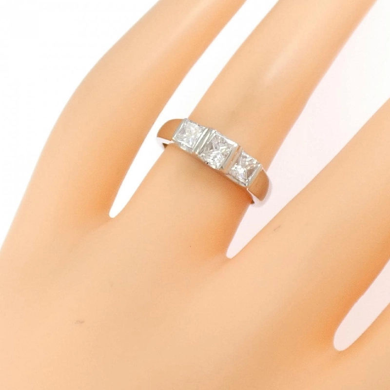 Nhẫn kim cương ba viên PT900 1.001CT - Hàng hiệu Authentic 854609