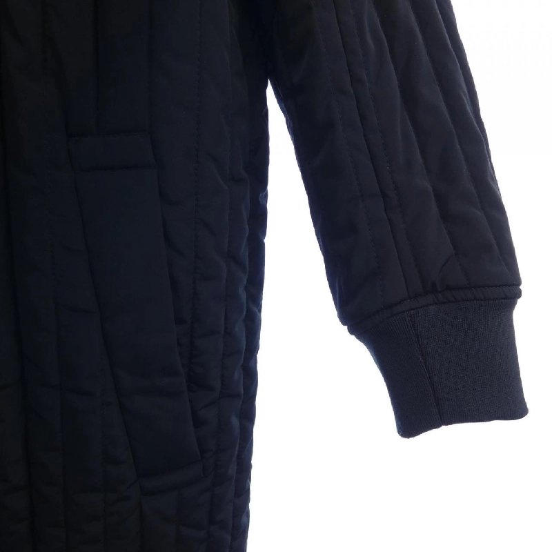 Áo khoác EMPORIO ARMANI - Hàng hiệu Authentic 883335