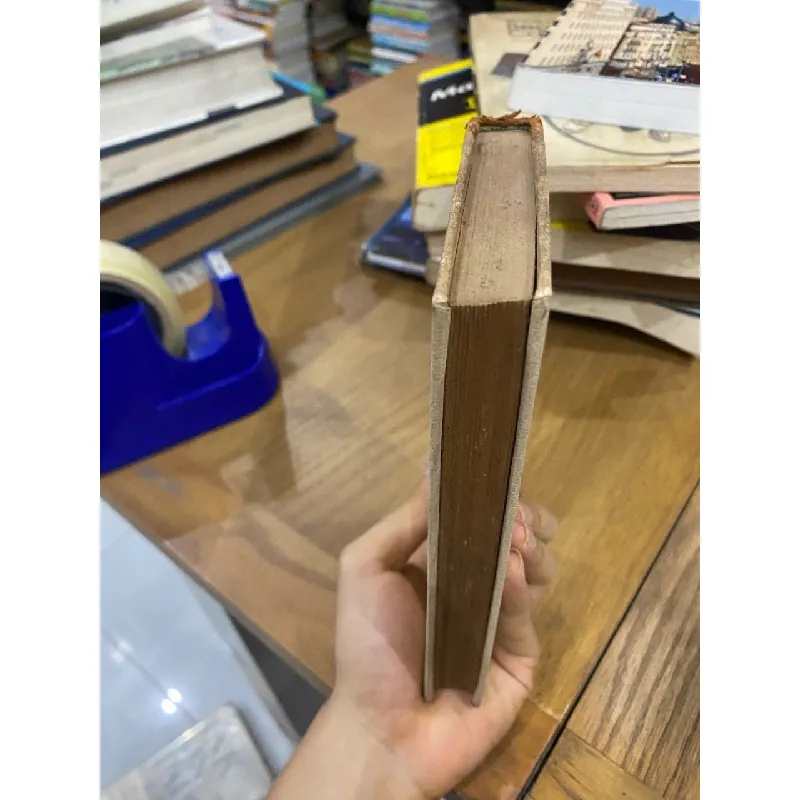 More Than Somewhat: A Series of Stories - Damon Runyon. 563690