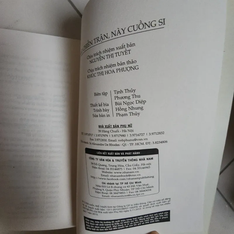 Sách Này chiến trận, này cuồng si 715550