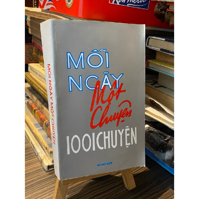 Mỗi ngày một chuyện : 1001 chuyện 451980