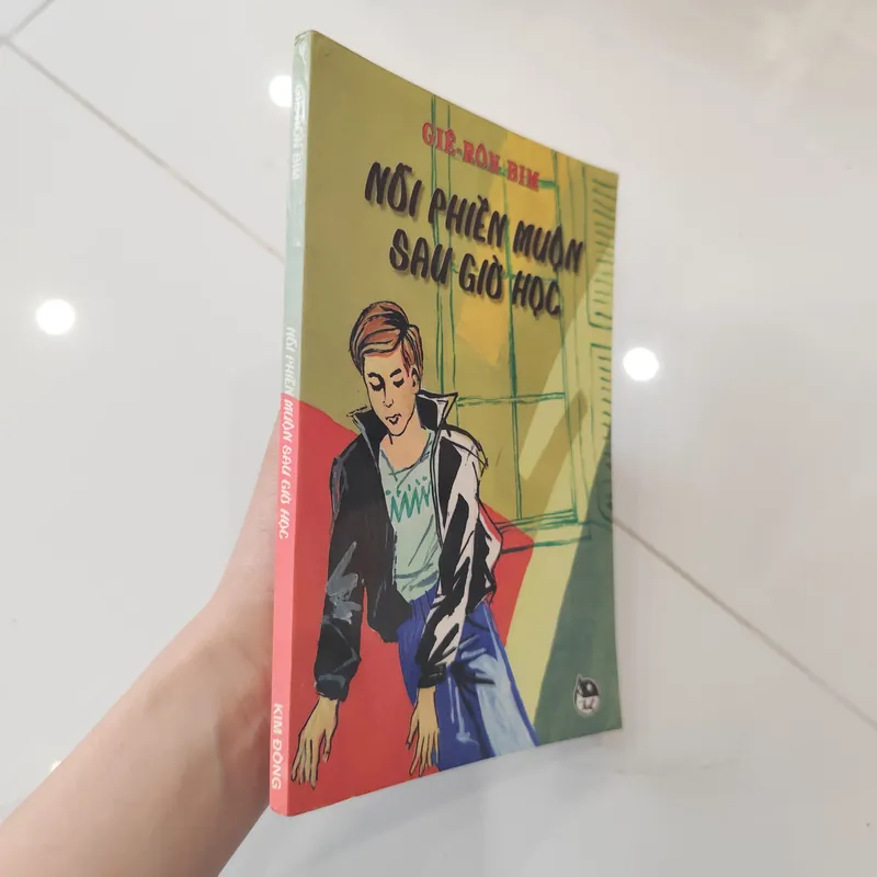 Nỗi phiền muộn sau giờ học  592411