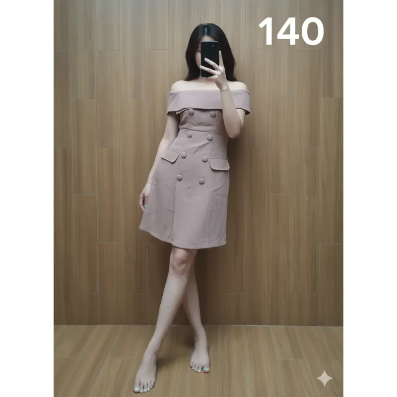 Đầm kaki lệch vai mới cứng size M 747449