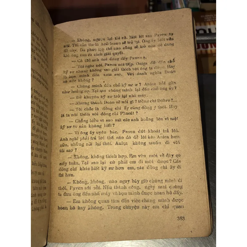 Thành phố bên sông Muret - Francis Munteanu 928667