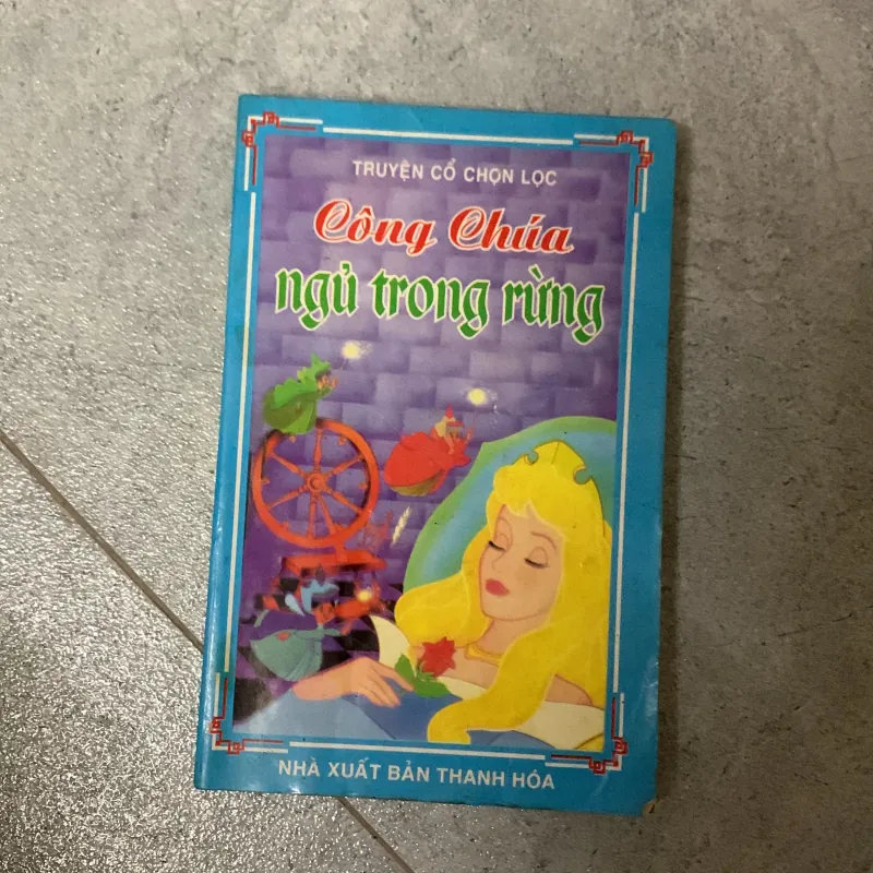 Truyện cổ tích chọn lọc - Công chúa ngủ trong rừng 1026760