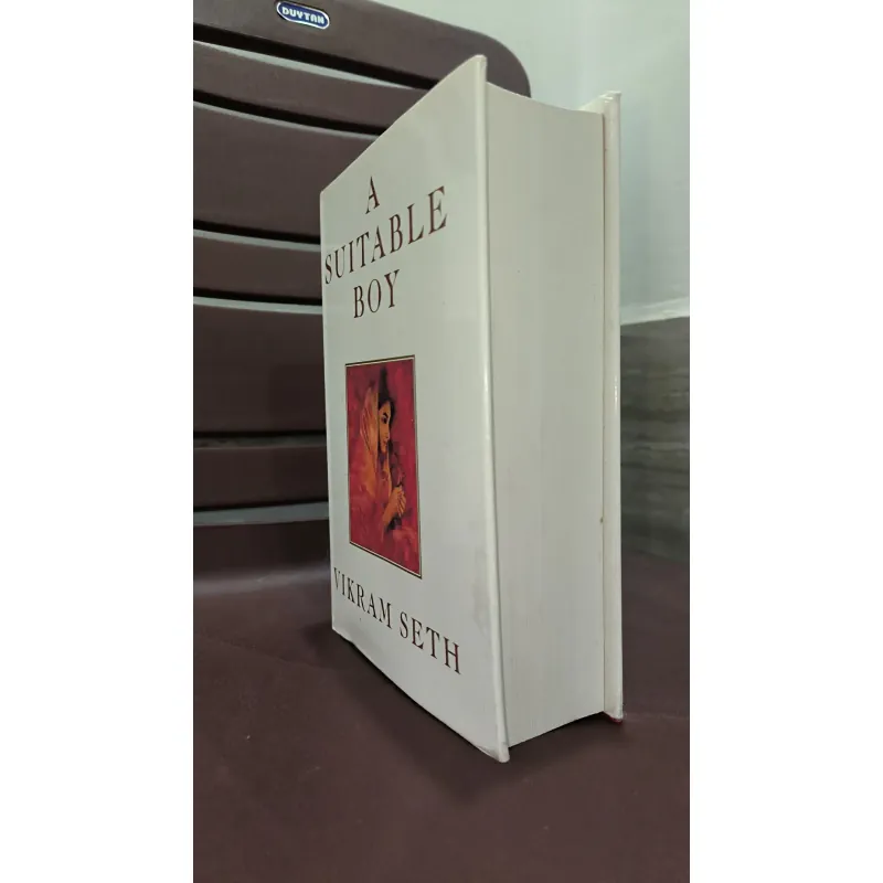 Vikram Seth -
A Suitable Boy : a novel 932506