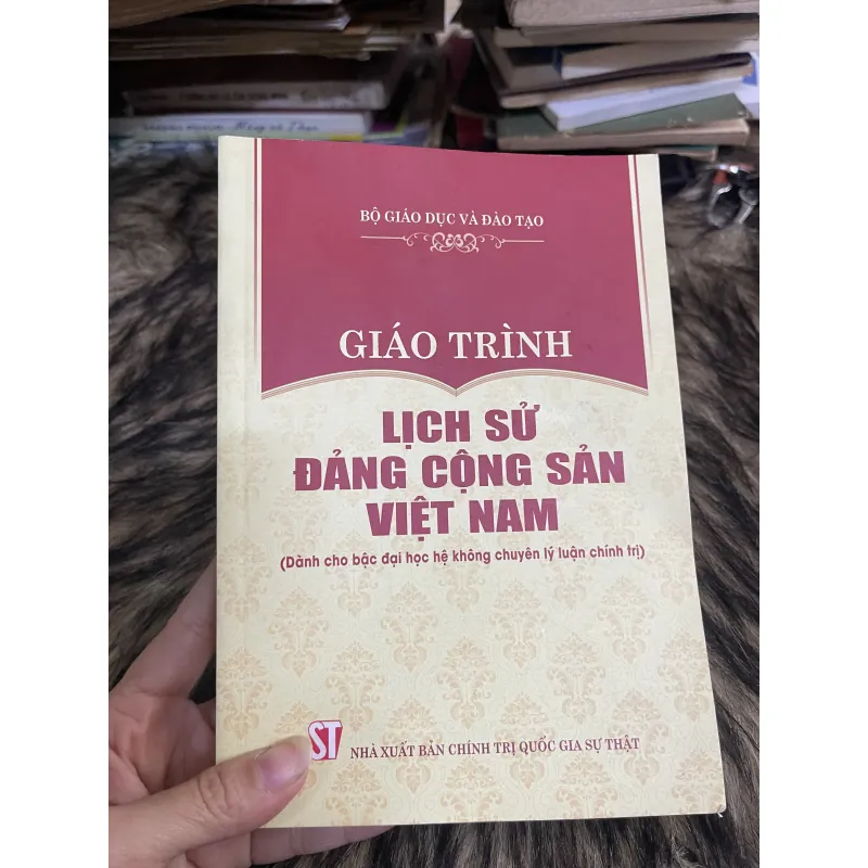 Giáo trình lịch sử Đảng cộng sản  759367