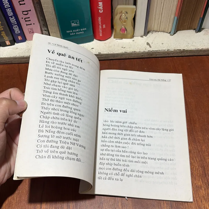 [Thủ Bút] - II Thơ: Yêu Em, Đà Nẵng - Lê Minh Quốc - 1999 792030