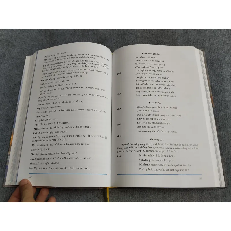 CÂY KÈN VÀ CHIẾC KHẨU TRANG 572744