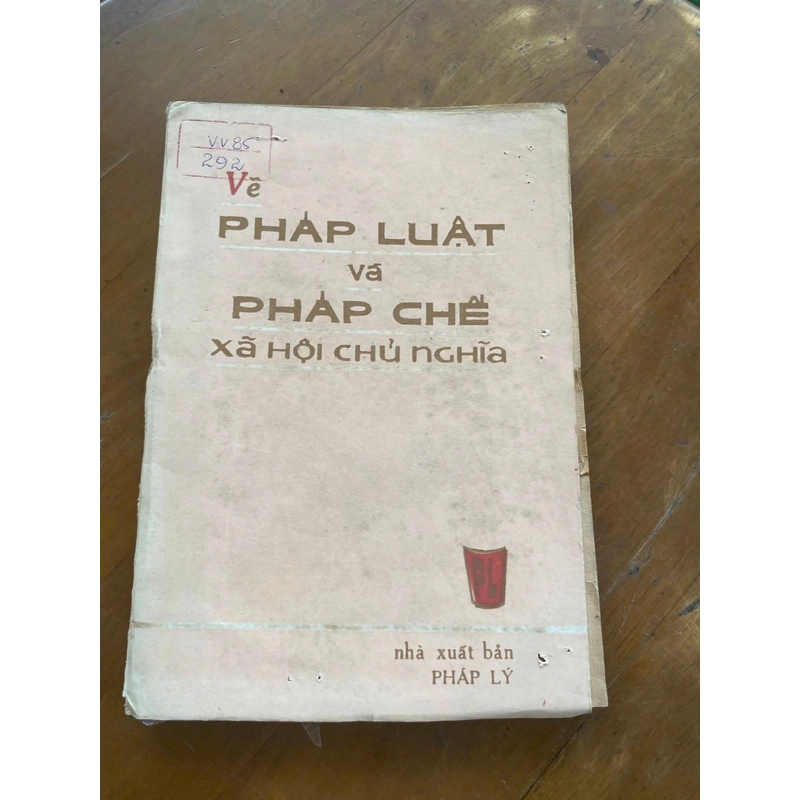 Về Pháp luật và pháp chế xã hội chủ nghĩa 517888