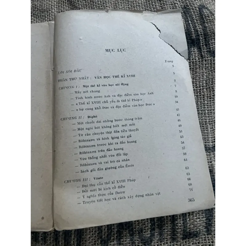 Văn học phương Tây tập 2 : thế kỷ 18  1010717