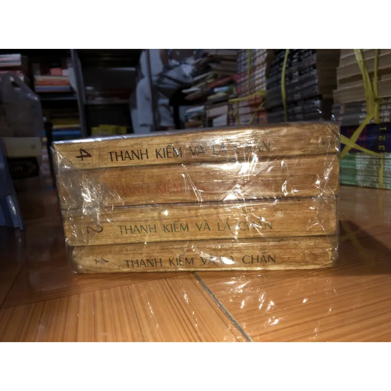 Thanh kiếm và lá chắn - Vađim Kôgiepnhicốp 976119