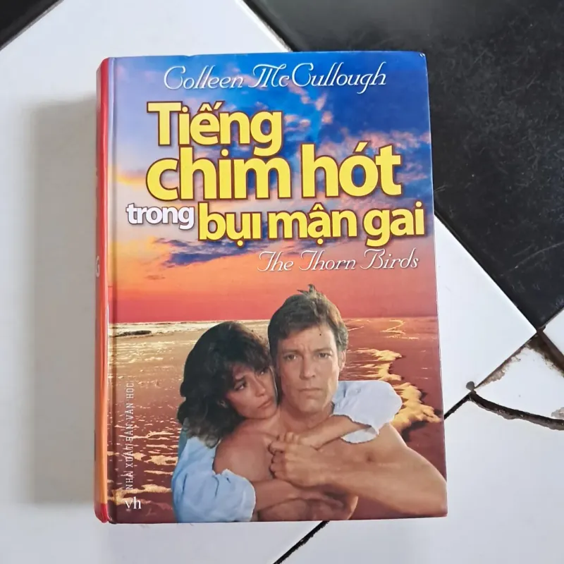 Tiếng chim hót trong bụi mận gai 1040213