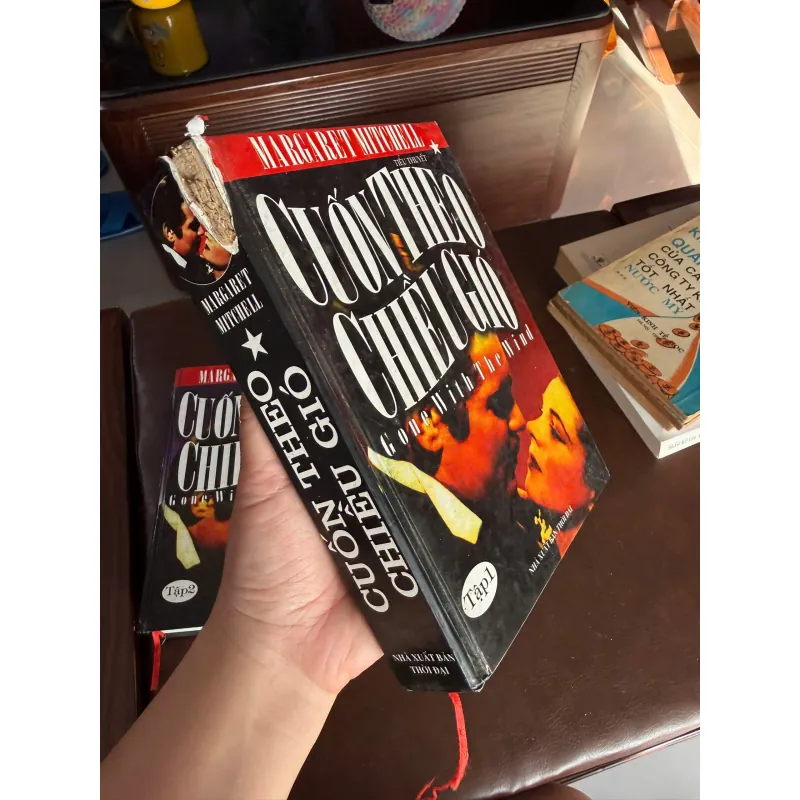 Combo 2 Tập “Cuốn Theo Chiều Gió” – Margaret Mitchell (Gone With The Wind)-K2 992923