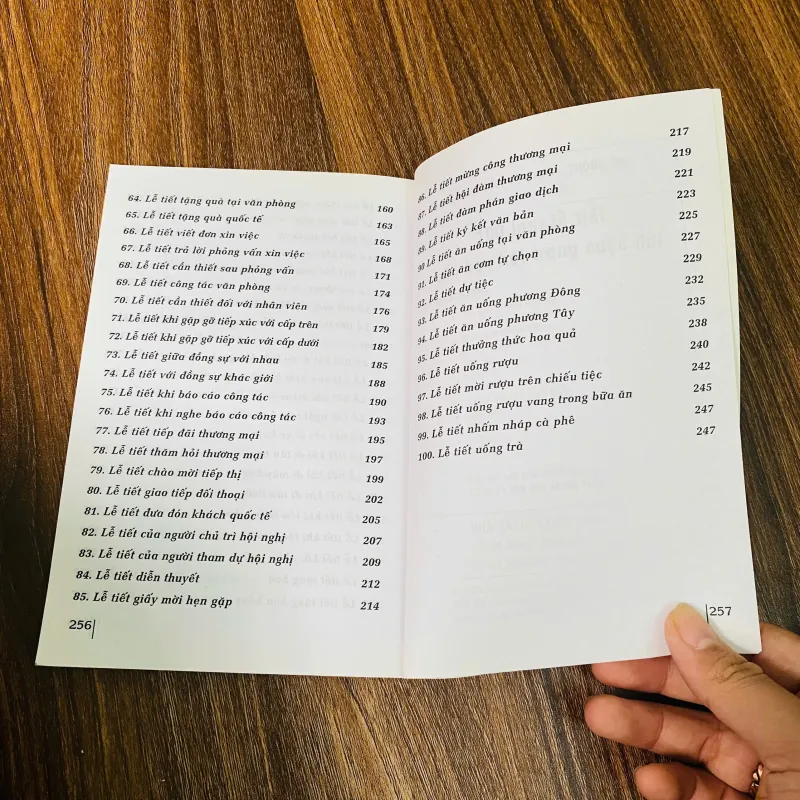 100 Lễ Tiết Cần Học Hỏi Trong Cuộc Đời - Bích Lãnh#HATRA 977557