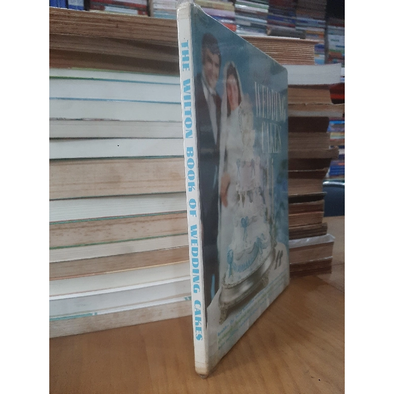 The Wilton book of wedding cakes - Wilton Enterprises 1030265