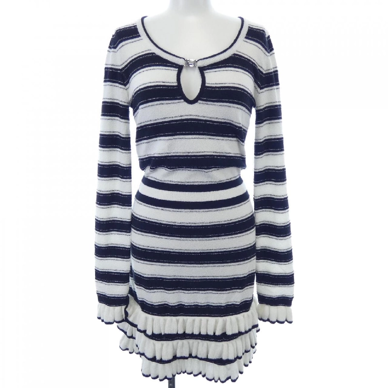 BOUTIQUE MOSCHINO Đầm 646862